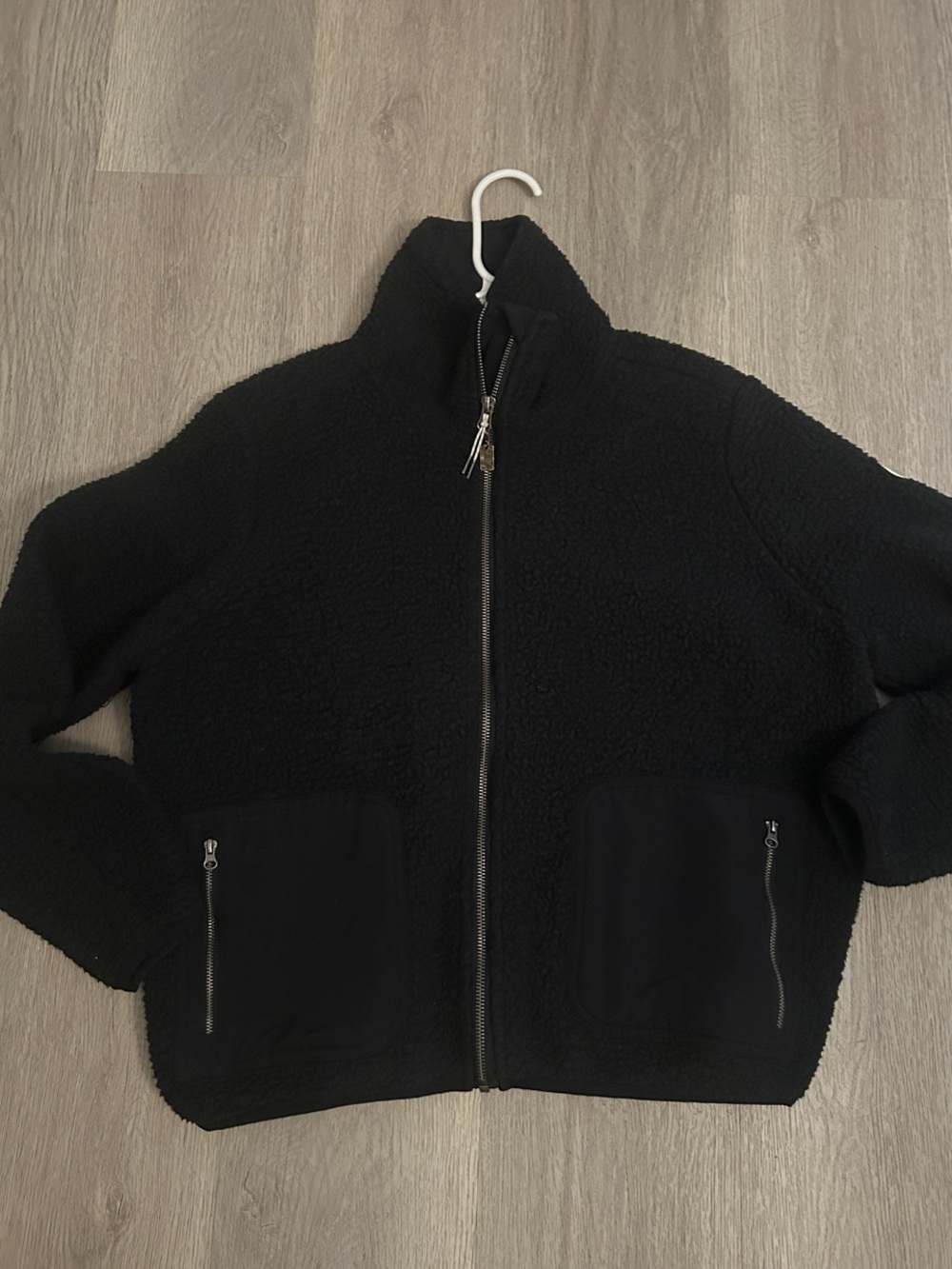 Vuori Black alpine  Sherpa Zip-Up Jacket